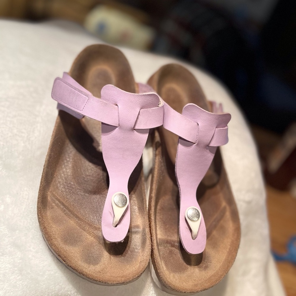 Birkenstock Size 9.5 used - Picture 2 of 7